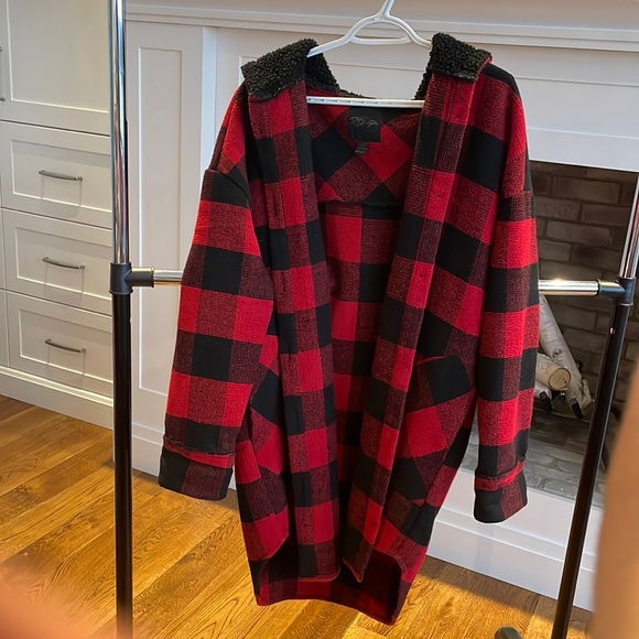 Plaid coat - Picture 1 of 2